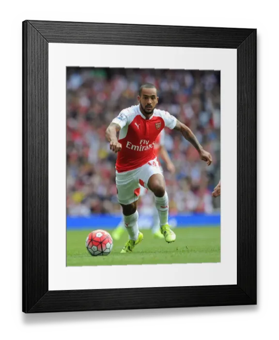Framed Print : Theo Walcott in Action: Arsenal vs Stoke City, Premier League 2015-16