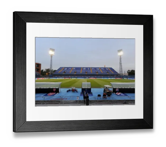 Framed Print : Arsenal at Maksimir Stadium: UEFA Champions League Clash with Dinamo Zagreb, 2015