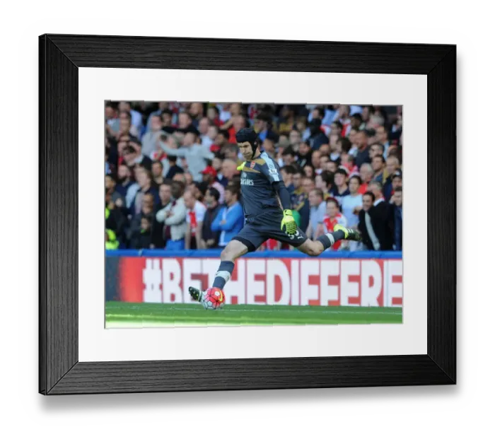 Framed Print : Petr Cech's Unwavering Focus: Chelsea vs. Arsenal (2015-16) Framed Print : Petr Cech's Unwavering Focus: Chelsea vs. Arsenal (2015-16)