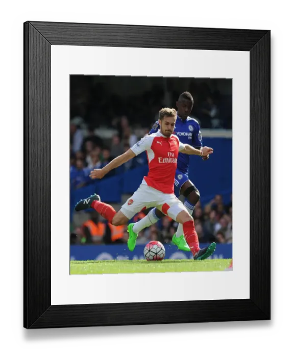Framed Print : Aaron Ramsey Outsmarts Ramires: Thrilling Moment from Chelsea vs. Arsenal (2015-16 Premier League) Framed Print : Aaron Ramsey Outsmarts Ramires: Thrilling Moment from Chelsea vs. Arsenal (2015-16 Premier League)