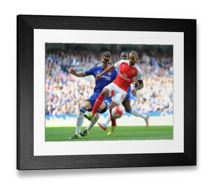 Framed Print : Theo Walcott vs. Gary Cahill: A Battle at the Heart of Chelsea vs. Arsenal (2015-16)