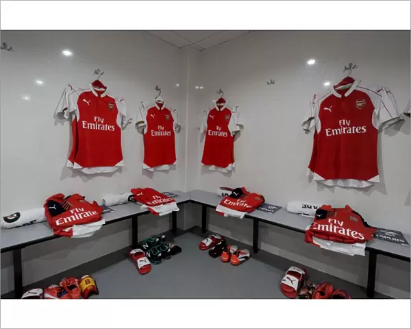 Arsenal's Preparation: Gearing Up for the Tottenham Capital One Cup Showdown