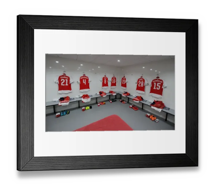 Framed Print : Arsenal's Unified Focus: Pre-Match Huddle Ahead of Tottenham Showdown Framed Print : Arsenal's Unified Focus: Pre-Match Huddle Ahead of Tottenham Showdown