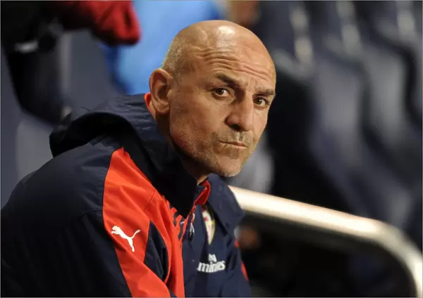 Arsenal Assistant Manager Steve Bould Prepares for Tottenham Hotspur Showdown in Capital One Cup