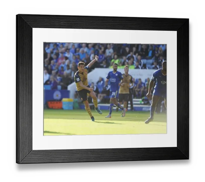 Framed Print : Alexis Sanchez's Brace: Arsenal's Triumph over Leicester City, 2015 / 16 Premier League