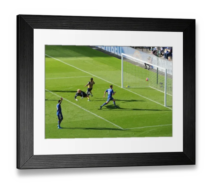 Framed Print : Alexis Sanchez's Thrilling Goal: Arsenal's 3-1 Victory Over Leicester City (2015 / 16) Framed Print : Alexis Sanchez's Thrilling Goal: Arsenal's 3-1 Victory Over Leicester City (2015 / 16)