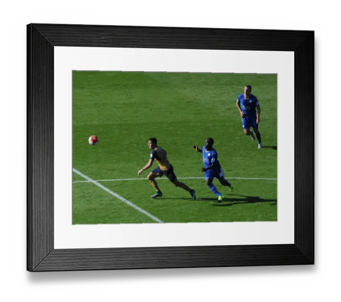 Framed Print : Alexis Sanchez (Arsenal) N Golo Kante (Leicester). Leicester City 2: 5 Arsenal Framed Print : Alexis Sanchez (Arsenal) N Golo Kante (Leicester). Leicester City 2: 5 Arsenal