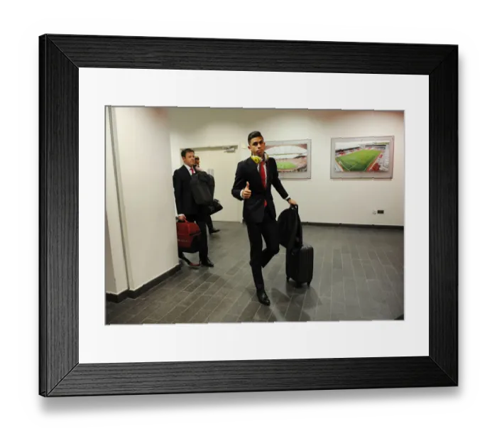 Framed Print : Gabriel's Pre-Match Focus: Arsenal FC vs Olympiacos at Emirates Stadium (Champions League 2015 / 16)