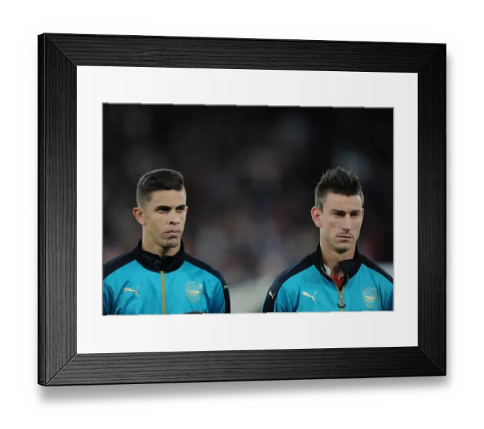 Framed Print : Arsenal FC: Gabriel and Koscielny - United Before Arsenal vs. Olympiacos (2015 / 16 UEFA Champions League) Framed Print : Arsenal FC: Gabriel and Koscielny - United Before Arsenal vs. Olympiacos (2015 / 16 UEFA Champions League)