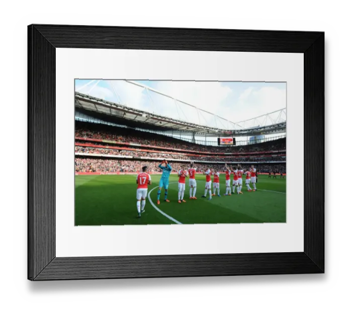 Framed Print : Arsenal vs Manchester United: Premier League Showdown at Emirates Stadium (2015 / 16) Framed Print : Arsenal vs Manchester United: Premier League Showdown at Emirates Stadium (2015 / 16)