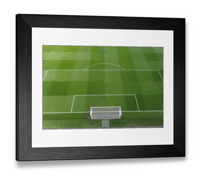 Framed Print : Petr Cech's Brilliant Performance: Arsenal's 3-0 Victory Over Manchester United Framed Print : Petr Cech's Brilliant Performance: Arsenal's 3-0 Victory Over Manchester United