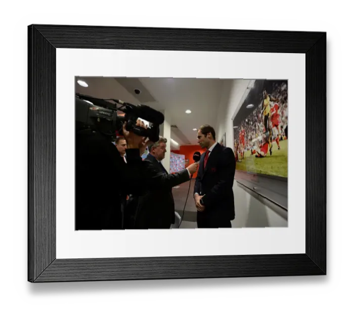Framed Print : Arsenal's Unbeatable Wall: Petr Cech vs Manchester United (2015 / 16)