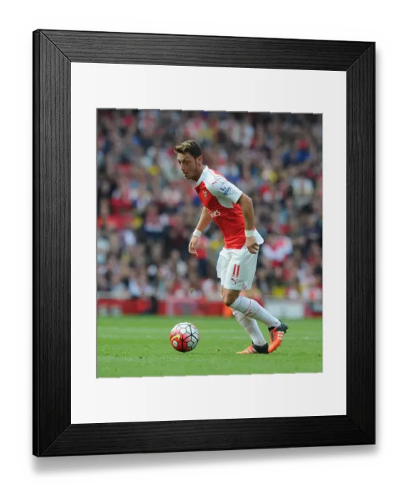 Framed Print : Mesut Ozil (Arsenal). Arsenal 3: 0 Manchester United