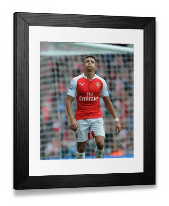 Framed Print : Alexis Sanchez in Action: Arsenal vs Manchester United (Premier League 2015 / 16)