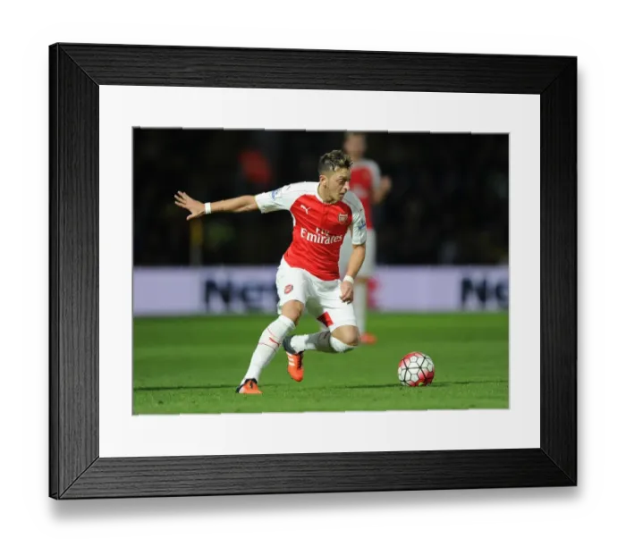 Framed Print : Mesut Ozil: Arsenal's Star Performance Against Watford, Premier League 2015 / 16 Framed Print : Mesut Ozil: Arsenal's Star Performance Against Watford, Premier League 2015 / 16