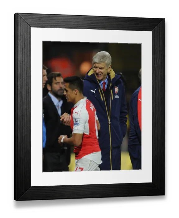 Framed Print : Farewell Handshake: Sanchez and Wenger Part Ways on the Field (Watford vs Arsenal, 2015 / 16)