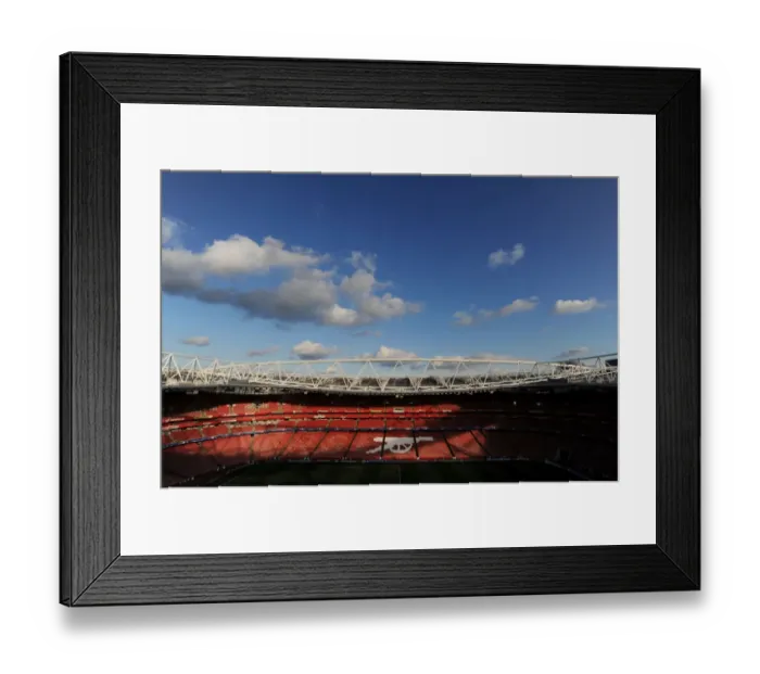 Framed Print : Arsenal vs. Bayern Munich: Emirates Stadium - UEFA Champions League Showdown (2015) Framed Print : Arsenal vs. Bayern Munich: Emirates Stadium - UEFA Champions League Showdown (2015)