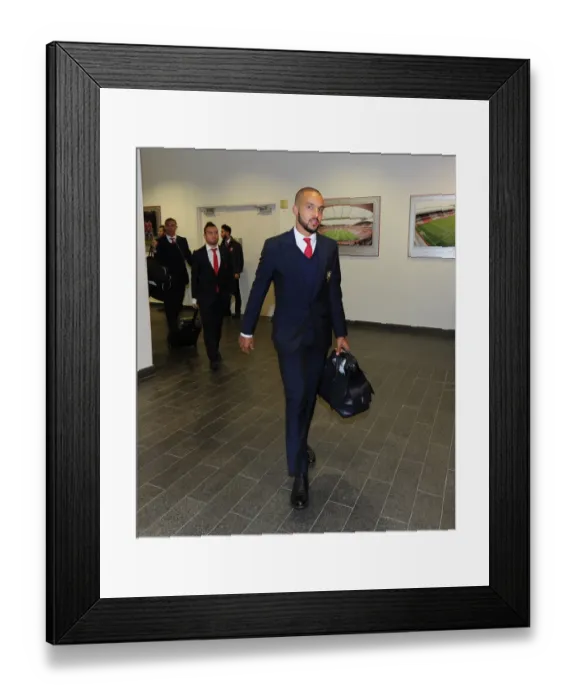 Framed Print : Theo Walcott's Excitement: Arsenal FC vs. FC Bayern Munich at Emirates Stadium (Champions League 2015 / 16) Framed Print : Theo Walcott's Excitement: Arsenal FC vs. FC Bayern Munich at Emirates Stadium (Champions League 2015 / 16)