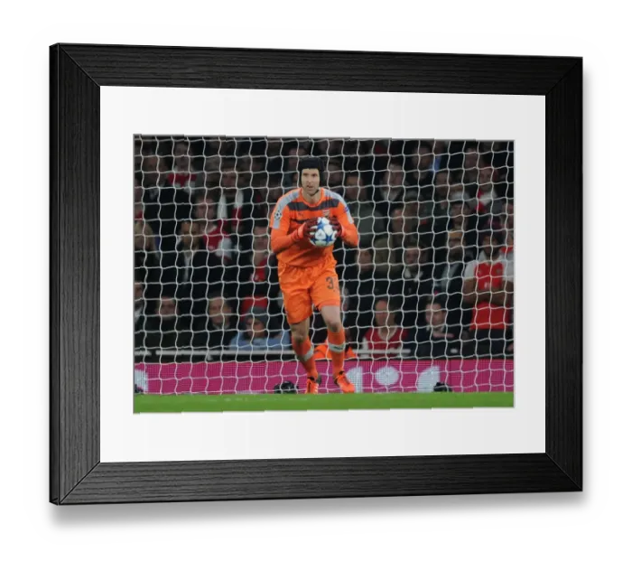 Framed Print : Petr Cech in Action: Arsenal vs. Bayern Munich, UEFA Champions League 2015 / 16