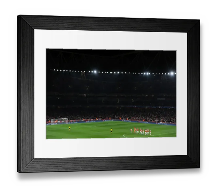 Framed Print : Arsenal vs. Bayern Munich: Champions League Clash at Emirates Stadium (2015) Framed Print : Arsenal vs. Bayern Munich: Champions League Clash at Emirates Stadium (2015)