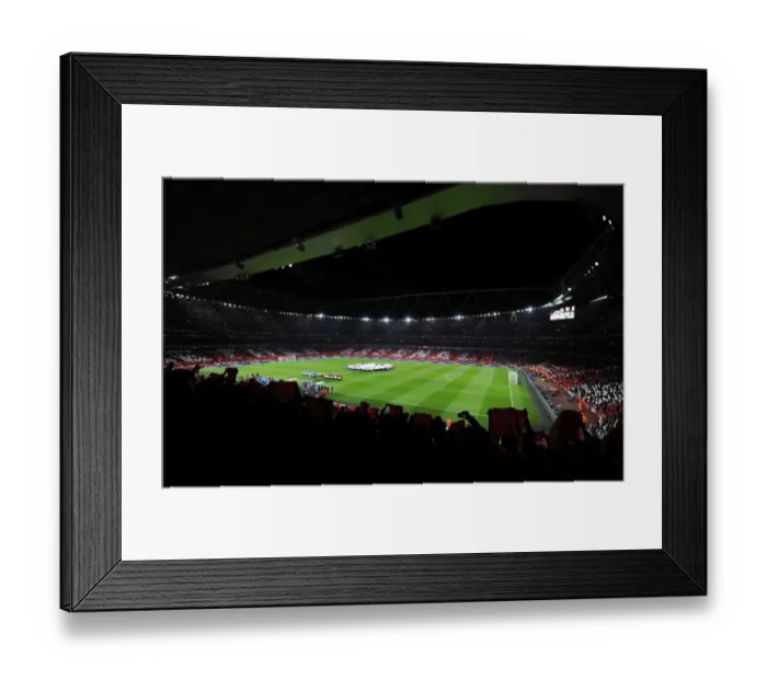Framed Print : Arsenal vs. Bayern Munich: Emirates Stadium - UEFA Champions League Showdown (2015) Framed Print : Arsenal vs. Bayern Munich: Emirates Stadium - UEFA Champions League Showdown (2015)