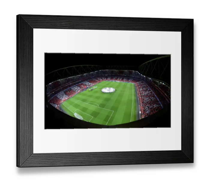 Framed Print : Arsenal vs. Bayern Munich: A Champions League Battle at Emirates Stadium (2015) Framed Print : Arsenal vs. Bayern Munich: A Champions League Battle at Emirates Stadium (2015)
