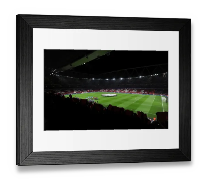 Framed Print : Arsenal vs. Bayern Munich: Emirates Stadium - UEFA Champions League Showdown (2015) Framed Print : Arsenal vs. Bayern Munich: Emirates Stadium - UEFA Champions League Showdown (2015)