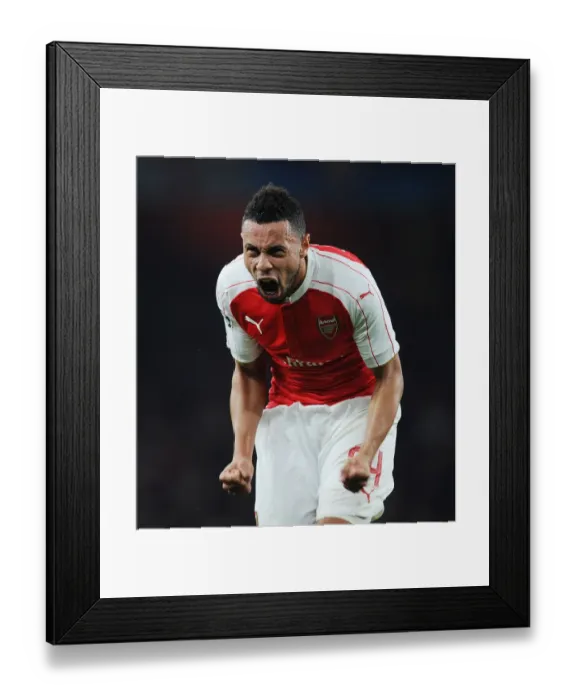 Framed Print : Olivier Giroud Scores Historic Goal: Arsenal Stuns Bayern Munich in Champions League