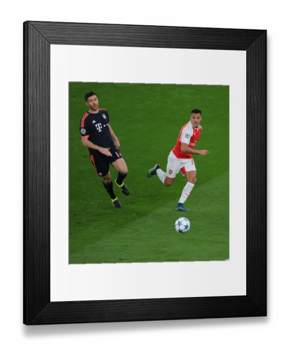 Framed Print : Alexis Sanchez Outsmarts Xabi Alonso: Arsenal vs. Bayern Munich Champions League Showdown (2015 / 16) Framed Print : Alexis Sanchez Outsmarts Xabi Alonso: Arsenal vs. Bayern Munich Champions League Showdown (2015 / 16)