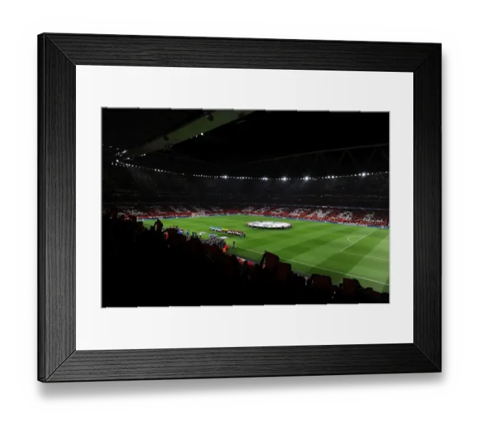 Framed Print : Champions League Showdown: Arsenal vs. Bayern Munich at Emirates Stadium (2015) Framed Print : Champions League Showdown: Arsenal vs. Bayern Munich at Emirates Stadium (2015)