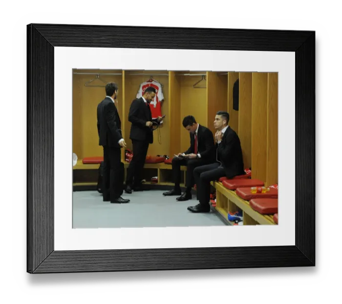 Framed Print : Arsenal Squad Unity: A Glimpse into the Home Changing Room before Arsenal vs. Everton (2015 / 16) Framed Print : Arsenal Squad Unity: A Glimpse into the Home Changing Room before Arsenal vs. Everton (2015 / 16)