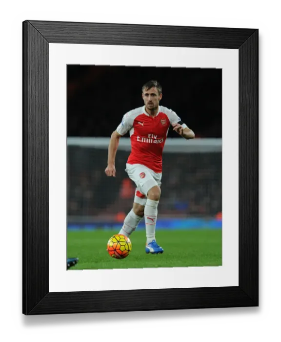 Framed Print : Monreal in Action: Arsenal vs. Everton at Emirates Stadium (2015 / 16) Framed Print : Monreal in Action: Arsenal vs. Everton at Emirates Stadium (2015 / 16)