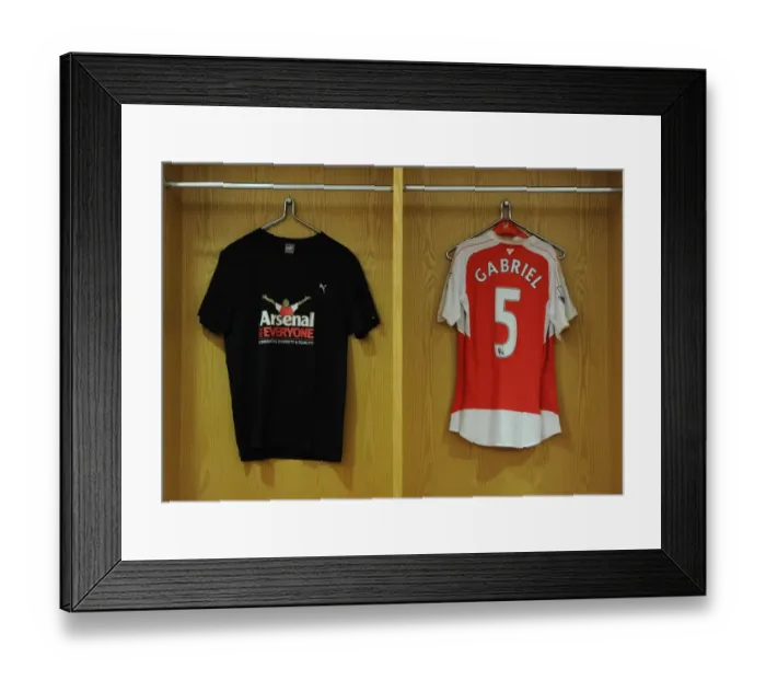 Framed Print : Arsenal's Arsenal for Everyone Unity Shirts Before Arsenal vs. Everton (2015 / 16)