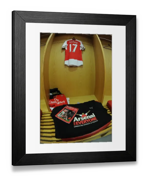 Framed Print : Arsenal's Unity T-Shirts: Arsenal for Everyone (2015 / 16 Season)