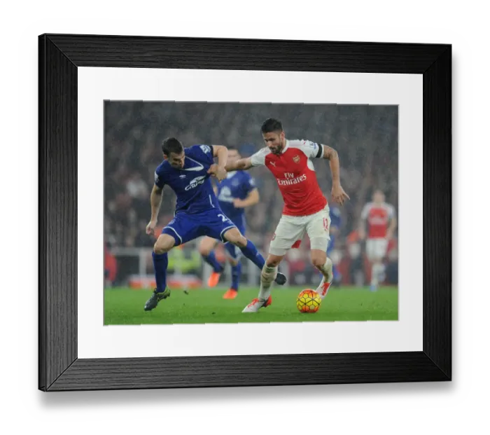 Framed Print : Clash at Emirates: A Battle between Giroud and Coleman (2015 / 16) Framed Print : Clash at Emirates: A Battle between Giroud and Coleman (2015 / 16)
