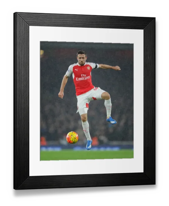 Framed Print : Nacho Monreal in Action: Arsenal vs Everton, Premier League 2015 / 16 Framed Print : Nacho Monreal in Action: Arsenal vs Everton, Premier League 2015 / 16