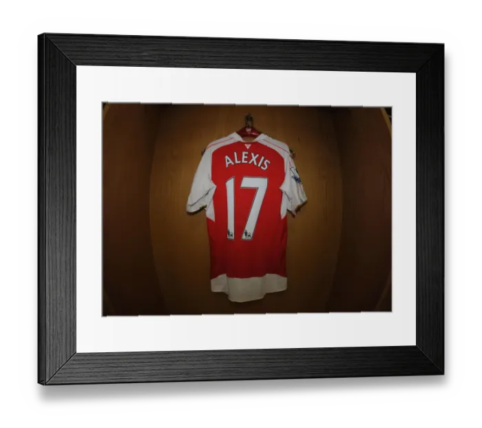 Framed Print : Arsenal's Alexis Sanchez in the Changing Room Before Arsenal vs Everton, Premier League 2015 / 16