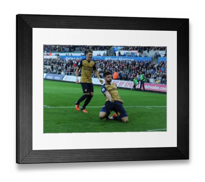 Framed Print : Arsenal's Giroud and Ozil Celebrate Goal Against Swansea City (2015-16)