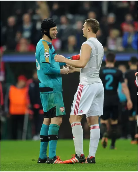 A Meeting of Titans: Petr Cech vs Manuel Neuer, Champions Clash at Allianz Arena, 2015
