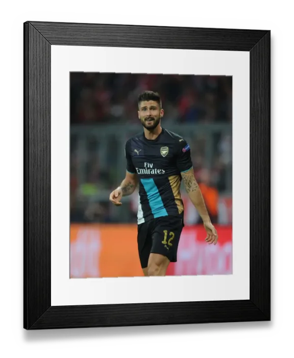 Framed Print : Olivier Giroud vs Bayern Munich in the UEFA Champions League Framed Print : Olivier Giroud vs Bayern Munich in the UEFA Champions League