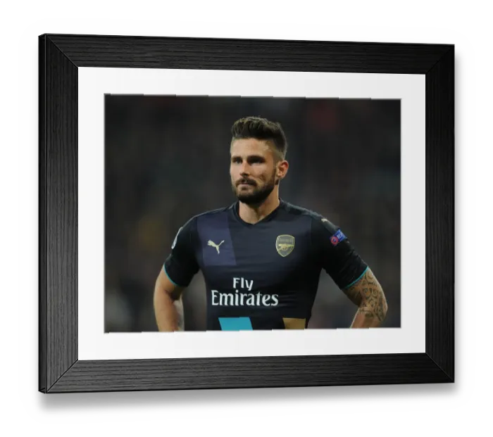 Framed Print : Olivier Giroud vs Bayern Munich in the Champions League: A Battle in Munich (2015) Framed Print : Olivier Giroud vs Bayern Munich in the Champions League: A Battle in Munich (2015)