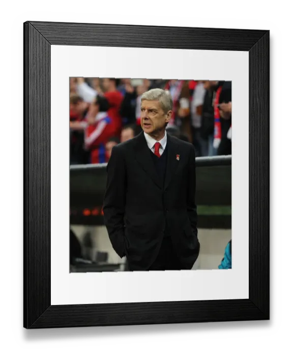 Framed Print : Arsene Wenger vs. Bayern Munich: Arsenal Manager's Challenge in Champions League (2015-16) Framed Print : Arsene Wenger vs. Bayern Munich: Arsenal Manager's Challenge in Champions League (2015-16)