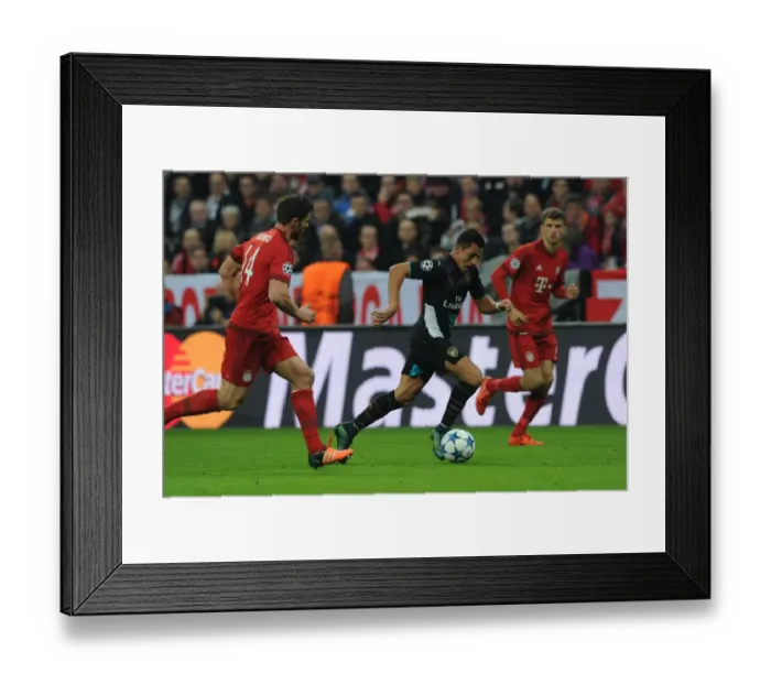 Framed Print : Battle of the Midfield: Alexis Sanchez vs. Xabi Alonso - Arsenal vs. Bayern Munich, Champions League Framed Print : Battle of the Midfield: Alexis Sanchez vs. Xabi Alonso - Arsenal vs. Bayern Munich, Champions League