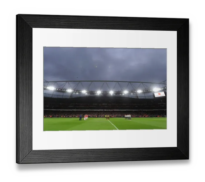 Framed Print : Arsenal vs. Tottenham: Premier League Rivalry - Moment of Silence (2015-16) Framed Print : Arsenal vs. Tottenham: Premier League Rivalry - Moment of Silence (2015-16)