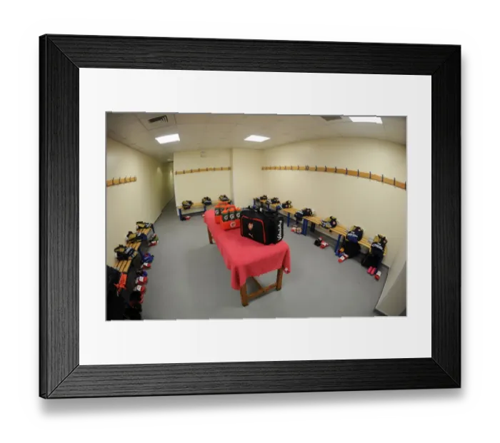 Framed Print : Behind the Scenes: Arsenal Changing Room Before the West Bromwich Albion Match (2015-16) Framed Print : Behind the Scenes: Arsenal Changing Room Before the West Bromwich Albion Match (2015-16)
