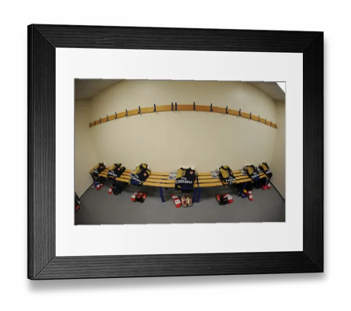 Framed Print : Arsenal: United in Team Spirit - Pre-Match Huddle (West Bromwich Albion vs Arsenal, 2015-16) Framed Print : Arsenal: United in Team Spirit - Pre-Match Huddle (West Bromwich Albion vs Arsenal, 2015-16)