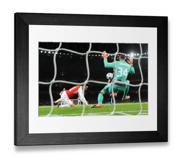 Framed Print : Mesut Ozil Scores First Arsenal Goal in Champions League: Arsenal 1-0 Dinamo Zagreb (2015) Framed Print : Mesut Ozil Scores First Arsenal Goal in Champions League: Arsenal 1-0 Dinamo Zagreb (2015)