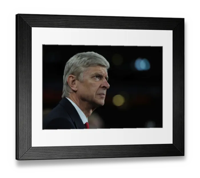 Framed Print : Arsene Wenger Leads Arsenal in UEFA Champions League Battle against Dinamo Zagreb (2015-16)