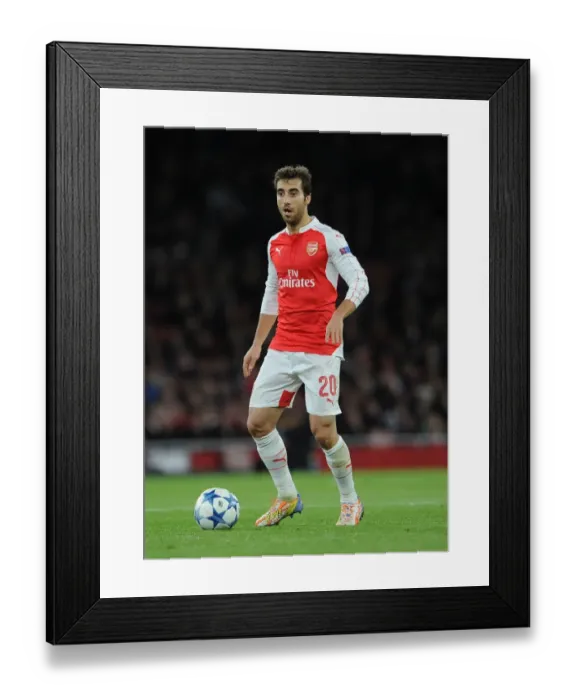 Framed Print : Mathieu Flamini in Action: Arsenal vs. Dinamo Zagreb, 2015-16 UEFA Champions League