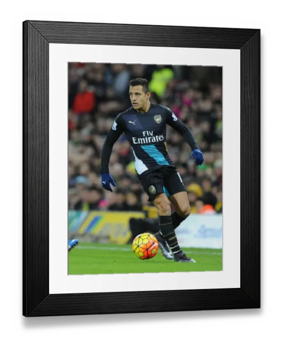 Framed Print : Alexis Sanchez in Action: Arsenal's Star Forward vs. Norwich City, Premier League 2015-16